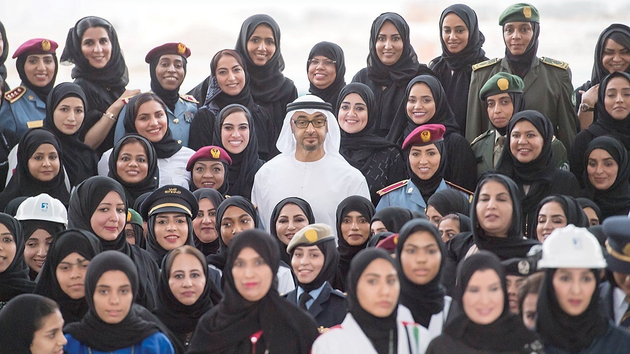 الاحتفال بيوم المرأة الإماراتية ترند رقم واحد على "تويتر"