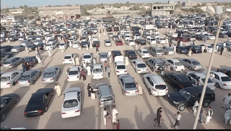 فيديو مضحك لحملة مرورية في ليبيا والرواد يعلقون: أطيب شعب بالعالم  alarabtrend.com