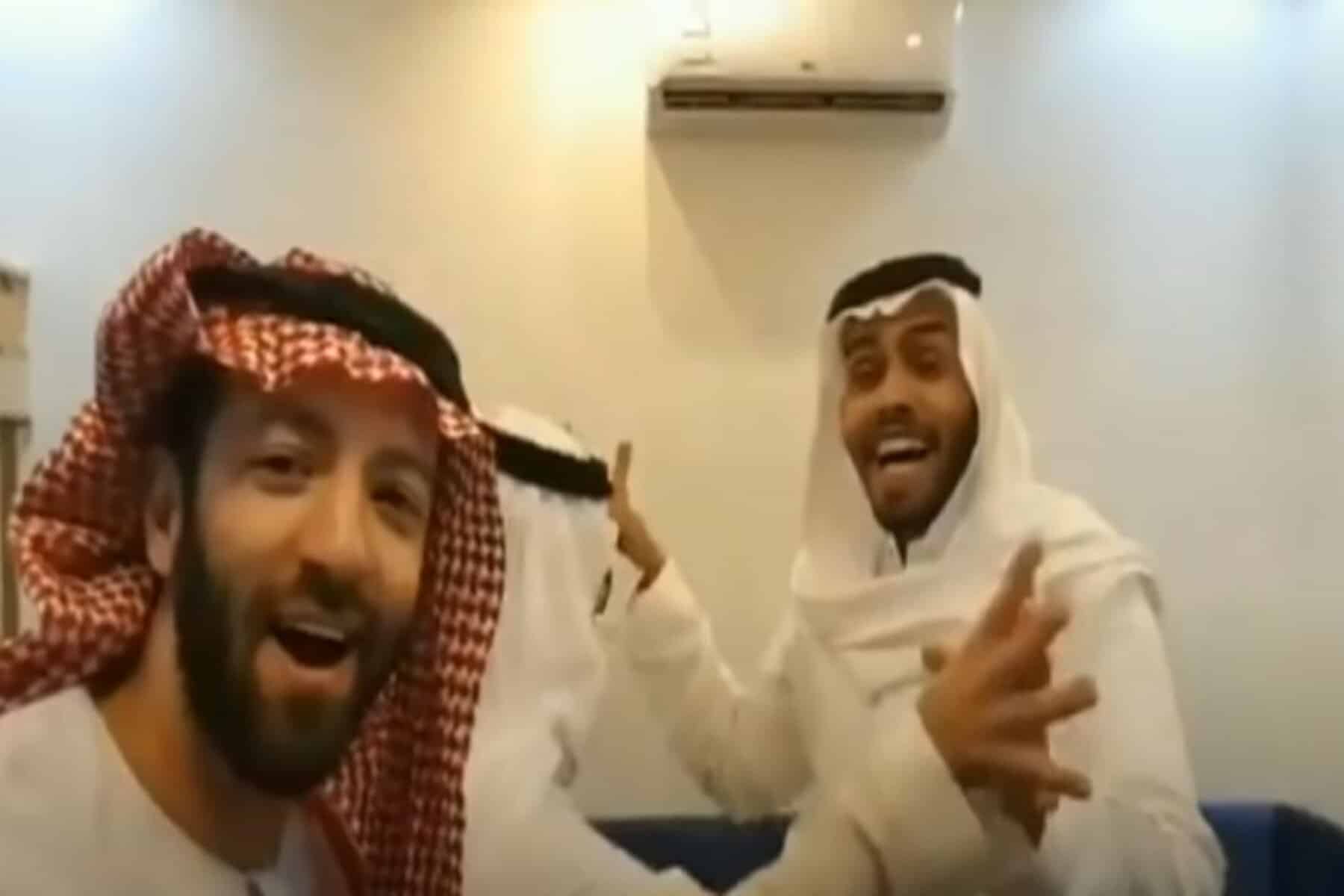 سعودي يثير الضجة بترديده أغنية عبرية من الرياض