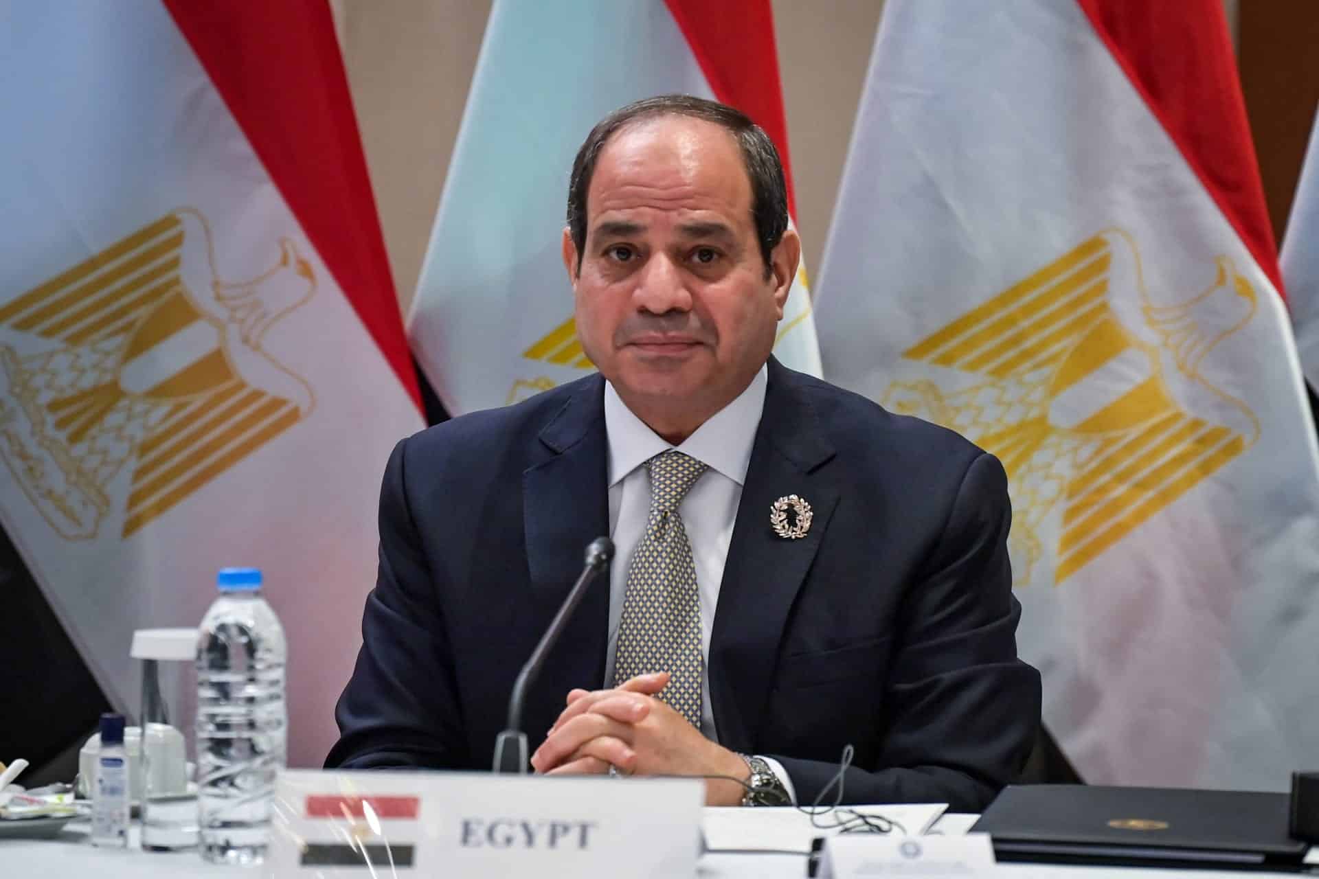 استقالة عدد من ضباط المخابرات المصرية alarabtrend.com