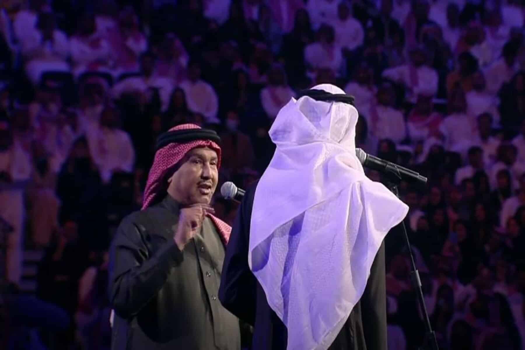 محمد عبده جاب العيد مع عايض القرني alarabtrend.com