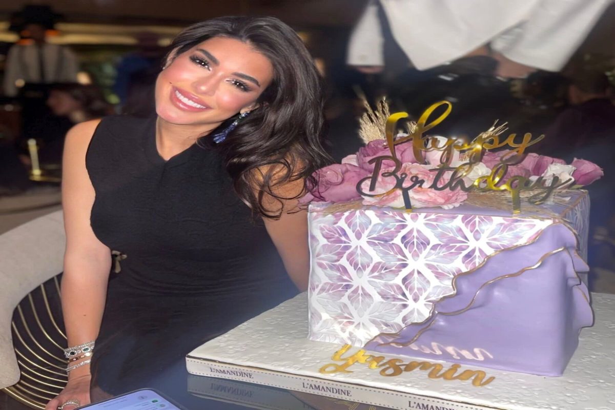 ياسمين صبري تحتفل بعيد ميلادها للمرة 5