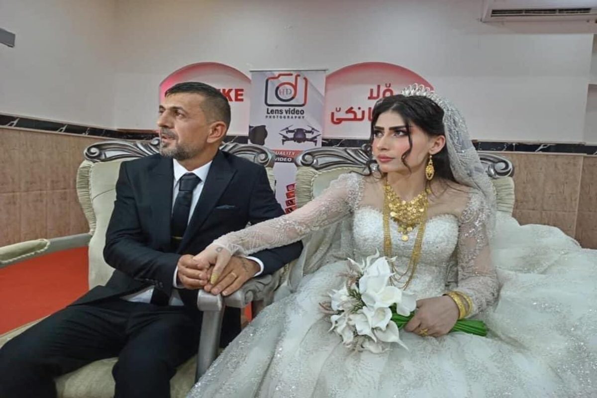 قصة حب حقيقية...لقاء مؤثر بين زوجين عراقيين بعد رحلة "سبي" دامت 9 سنوات(صور وفيديو)